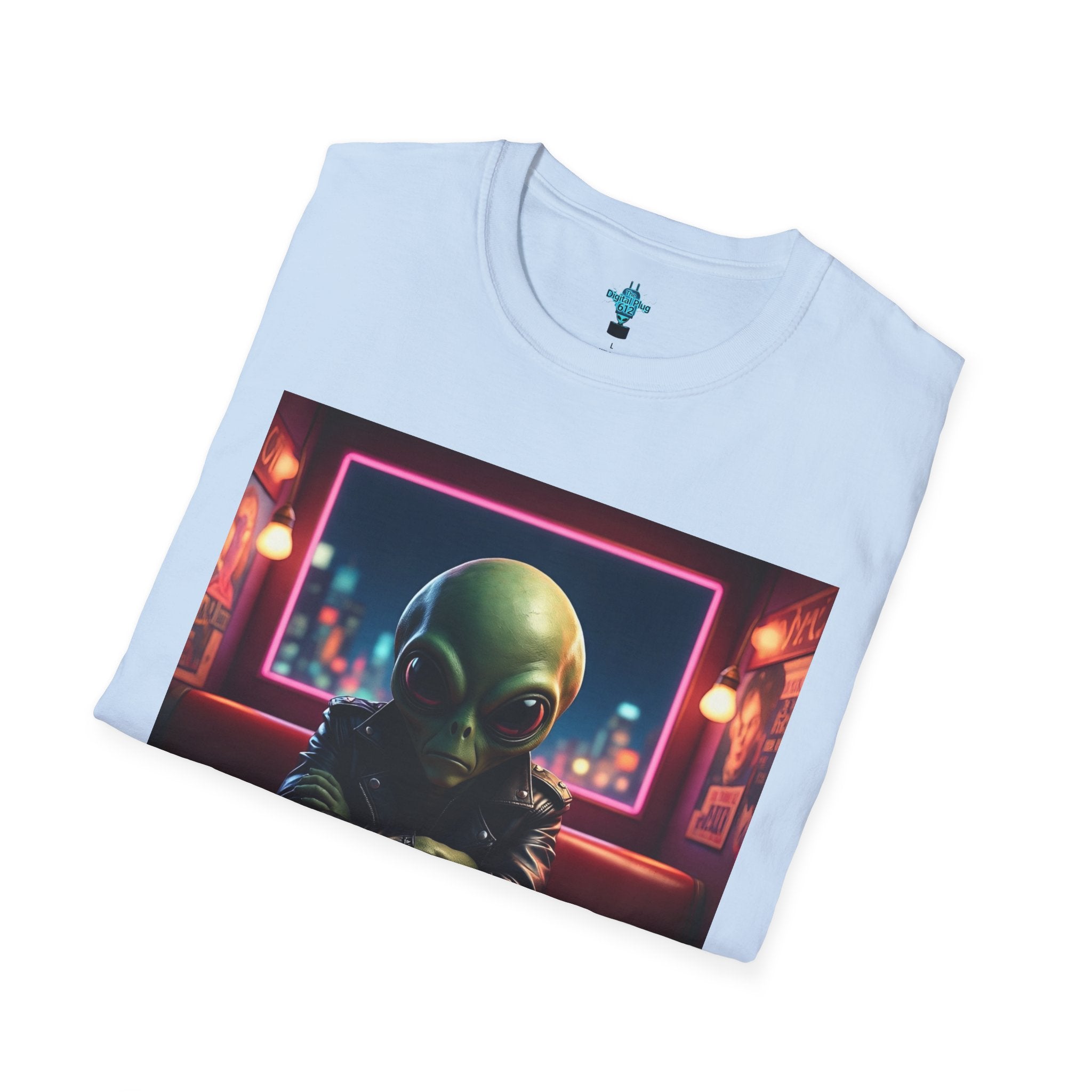 VYBZ "I Need a Hug From A Bad B*tch" T-Shirt, Funny Tee for Alien Lovers, Unisex Graphic Shirt, Gift for Friends, Casual Wear, Cool Humor Wear
