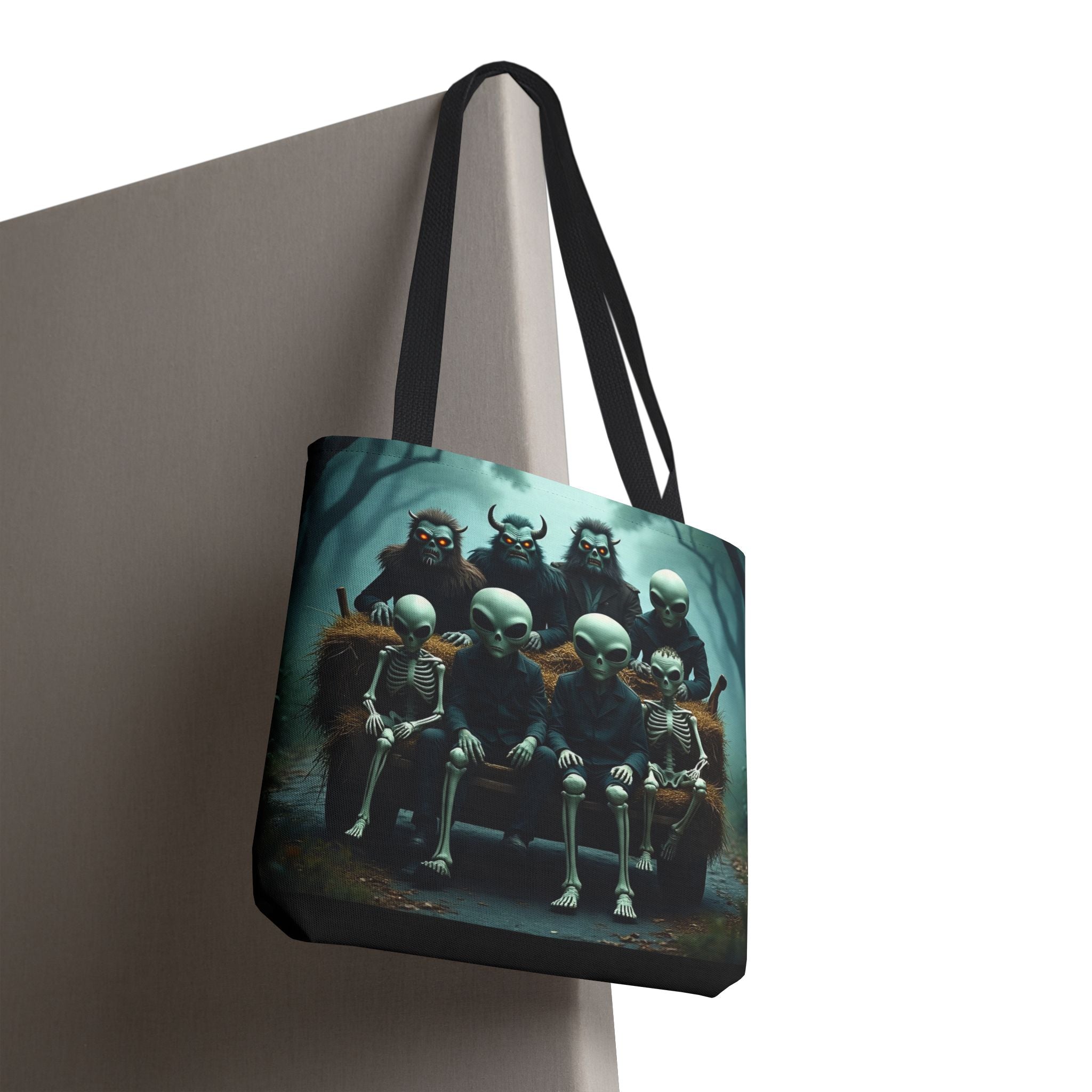 VYBZ Alien Tote Bag - Halloween Trick or Treating Spacious Design