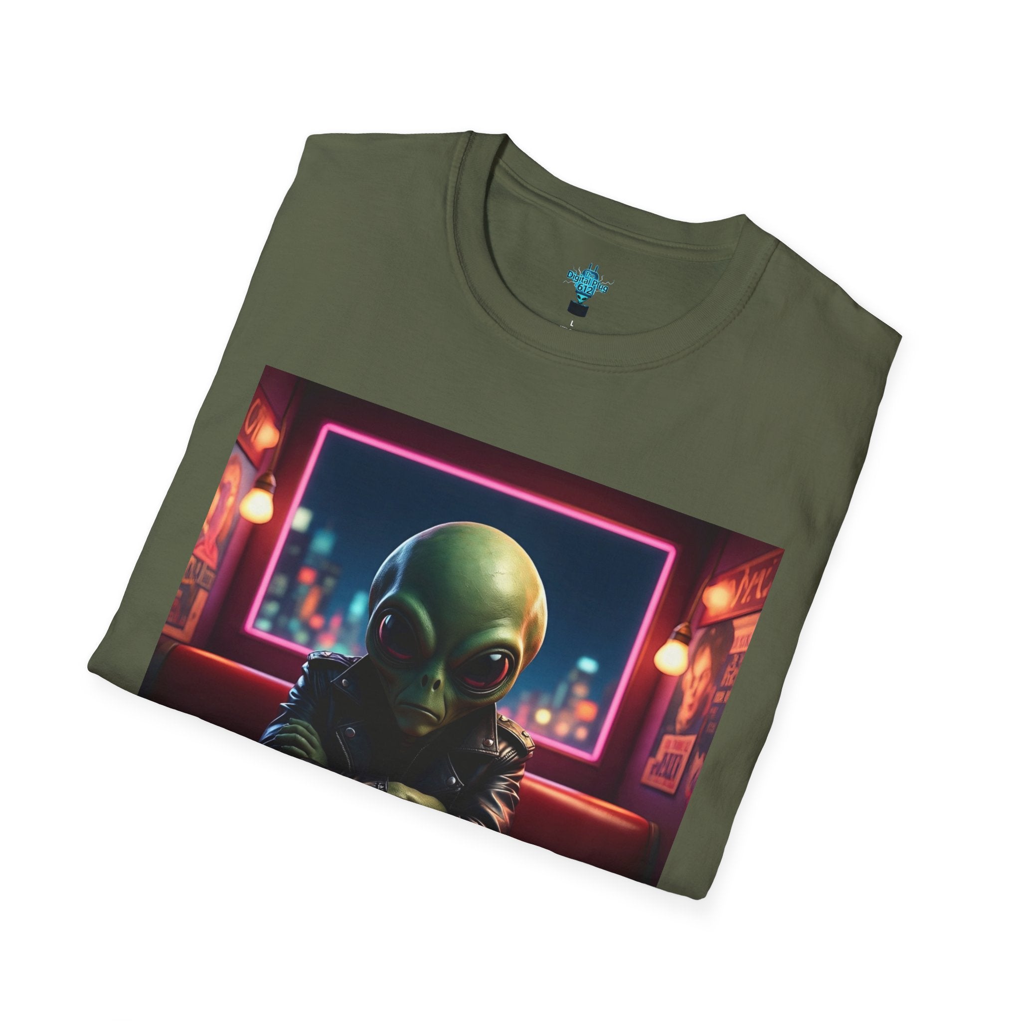 VYBZ "I Need a Hug From A Bad B*tch" T-Shirt, Funny Tee for Alien Lovers, Unisex Graphic Shirt, Gift for Friends, Casual Wear, Cool Humor Wear