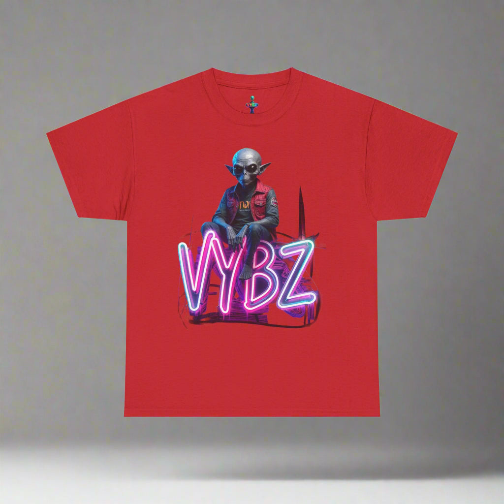 VYBZ Alien Graphic Tee | Unisex Heavy Cotton T-Shirt | Cool Streetwear | Fun Gift for Gamers & Sci-Fi Fans | Casual Everyday Wear