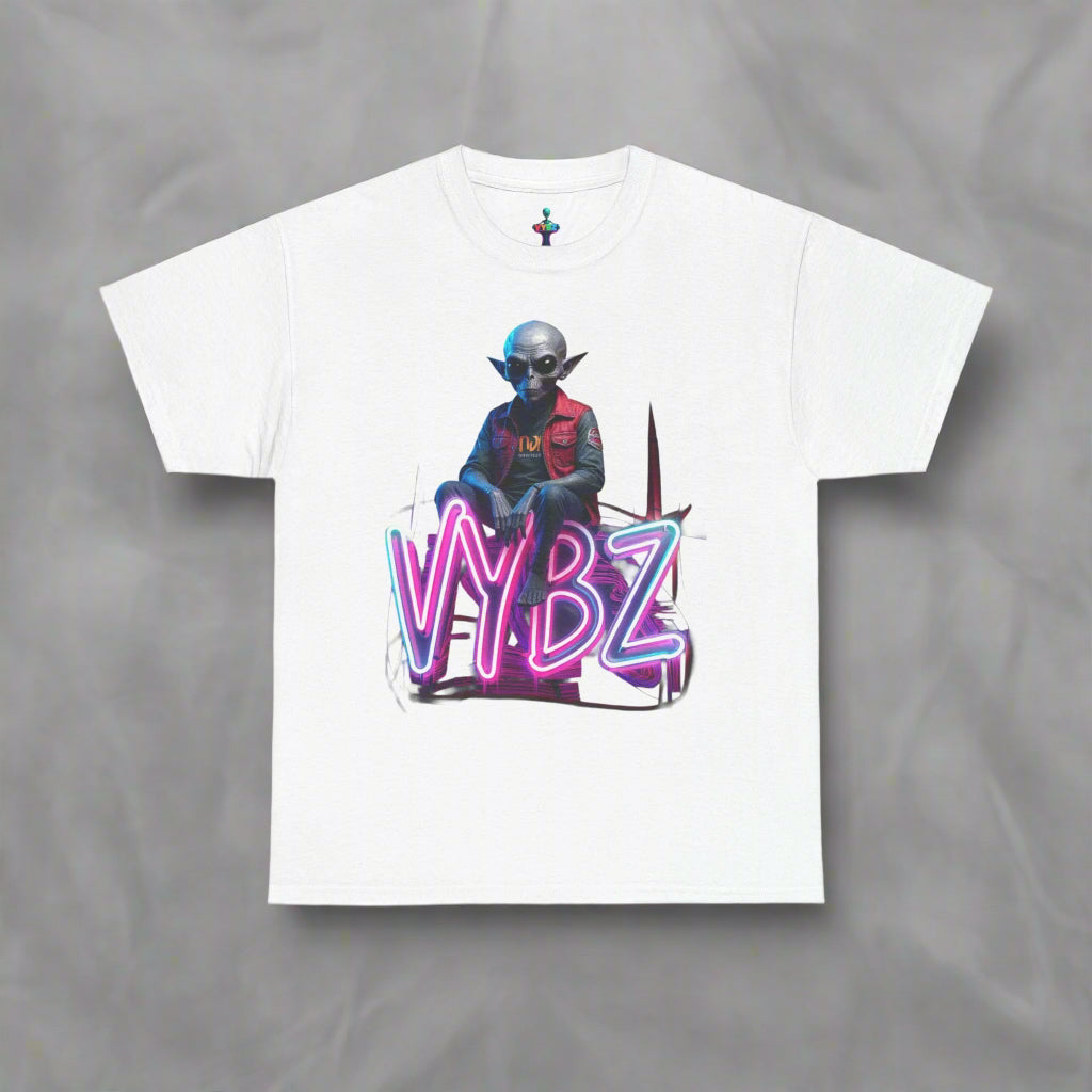 VYBZ Alien Graphic Tee | Unisex Heavy Cotton T-Shirt | Cool Streetwear | Fun Gift for Gamers & Sci-Fi Fans | Casual Everyday Wear