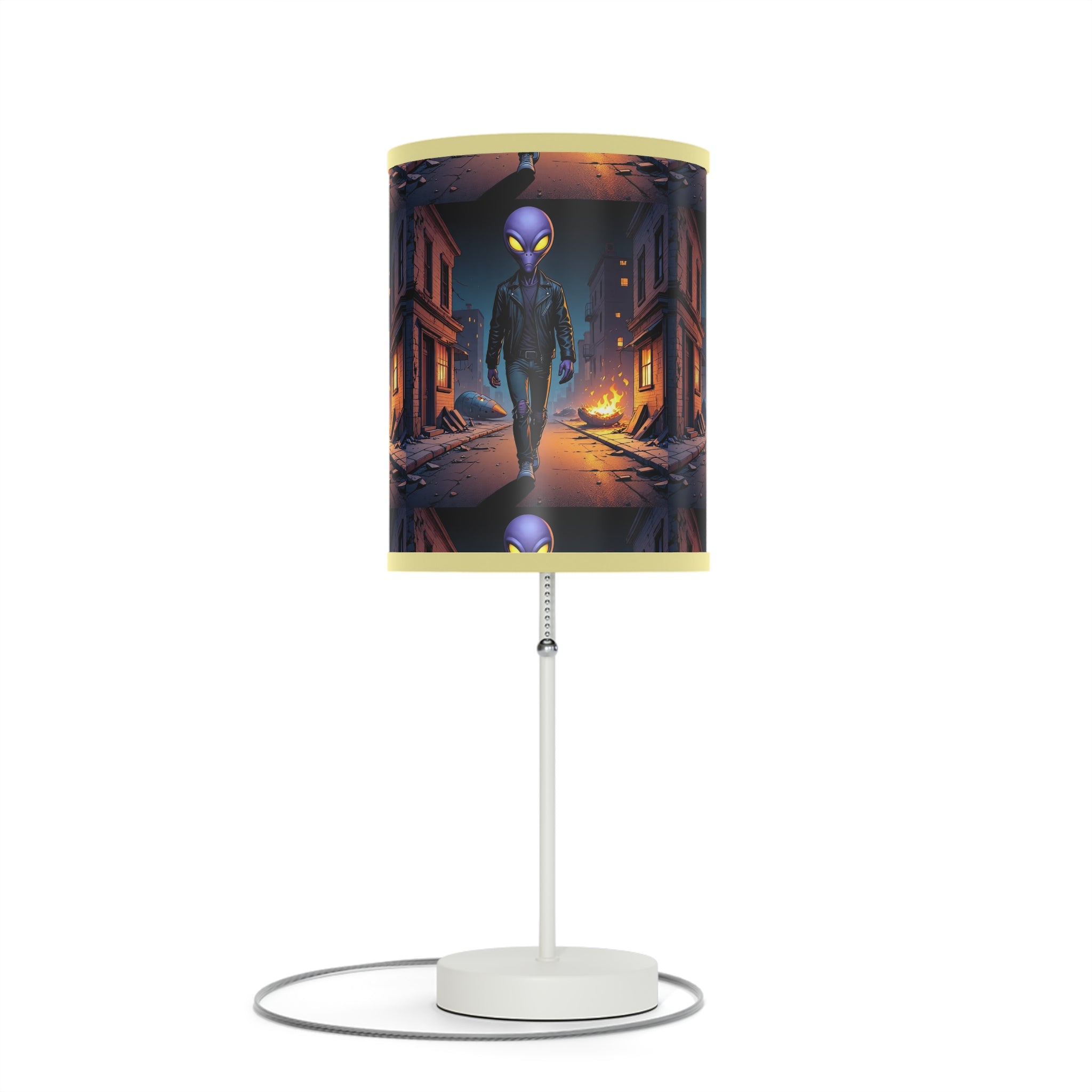 Alien-Themed Table Lamp