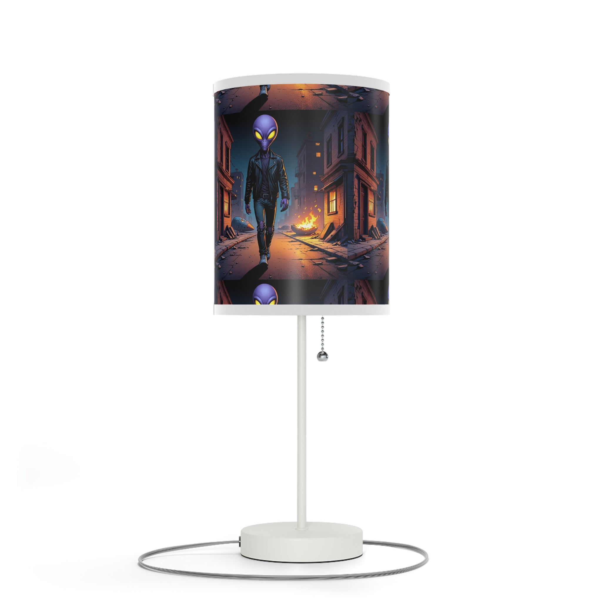 Alien-Themed Table Lamp