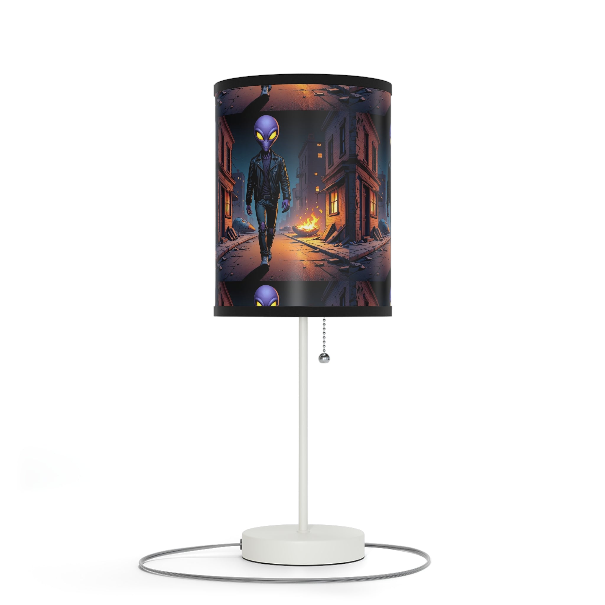 Alien-Themed Table Lamp