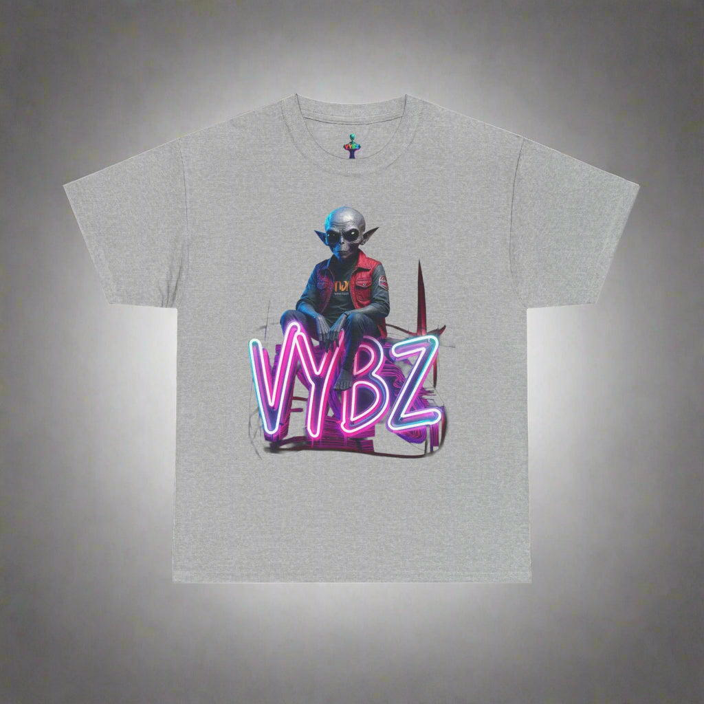 VYBZ Alien Graphic Tee | Unisex Heavy Cotton T-Shirt | Cool Streetwear | Fun Gift for Gamers & Sci-Fi Fans | Casual Everyday Wear