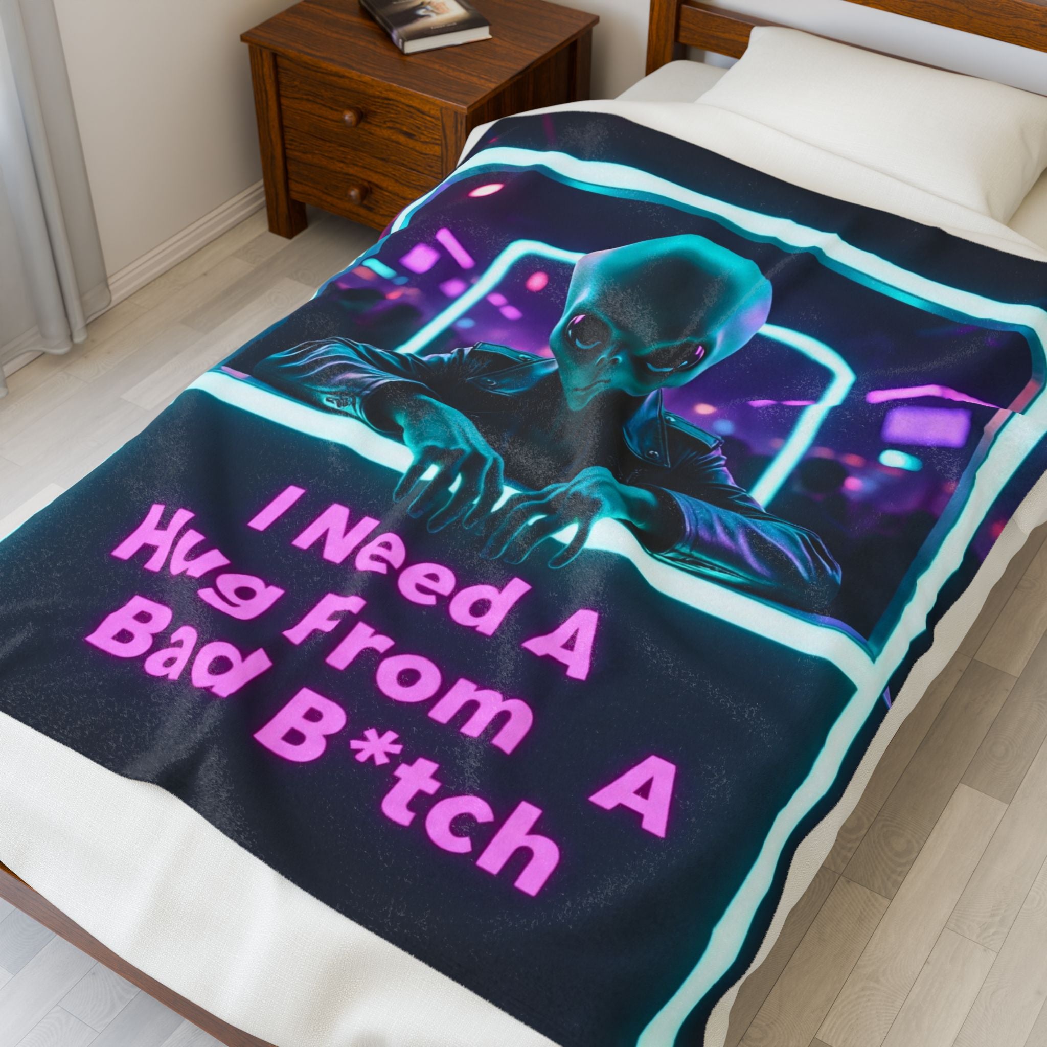 Blanket - Alien Theme Bad Bitch Velveteen Plush Blanket