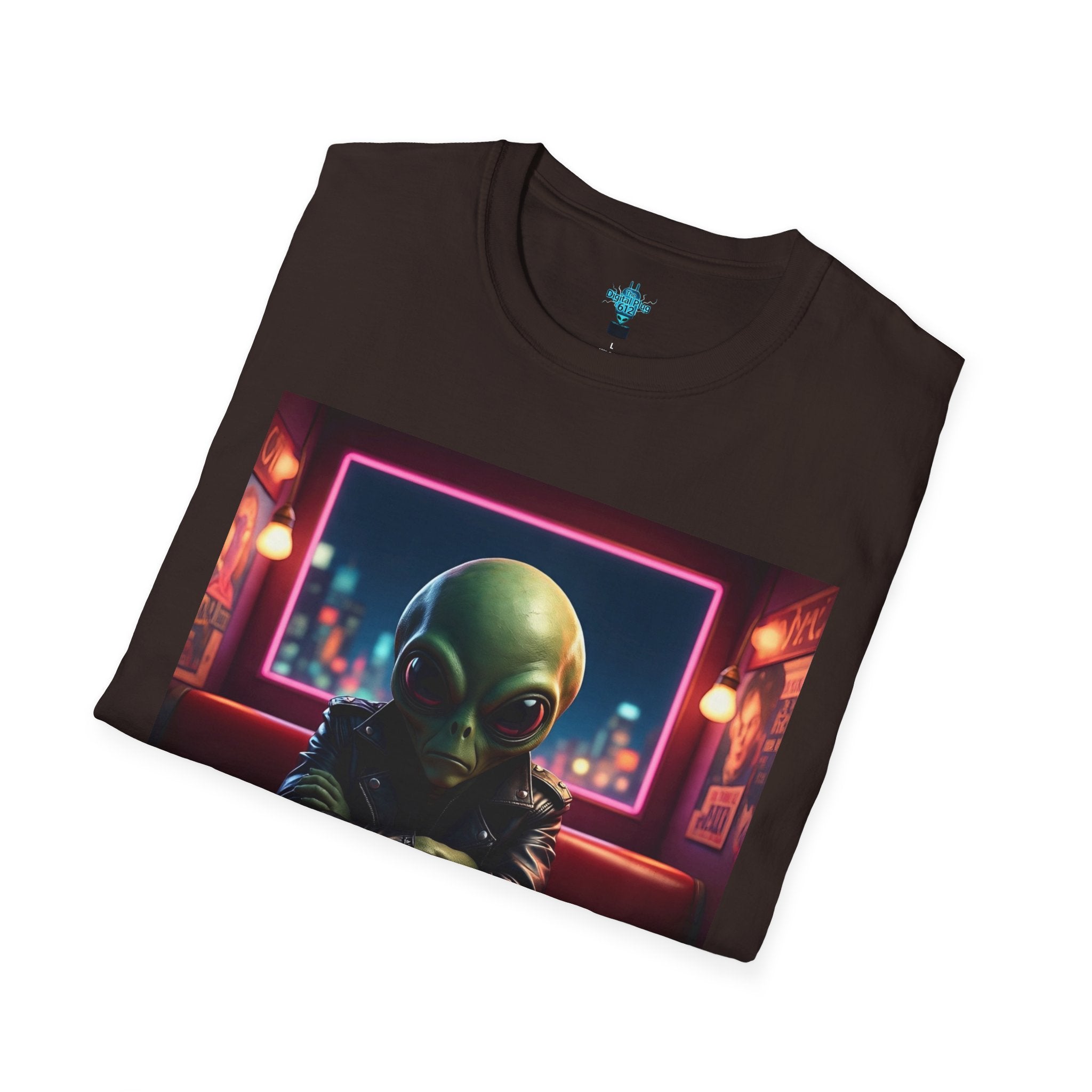 VYBZ "I Need a Hug From A Bad B*tch" T-Shirt, Funny Tee for Alien Lovers, Unisex Graphic Shirt, Gift for Friends, Casual Wear, Cool Humor Wear