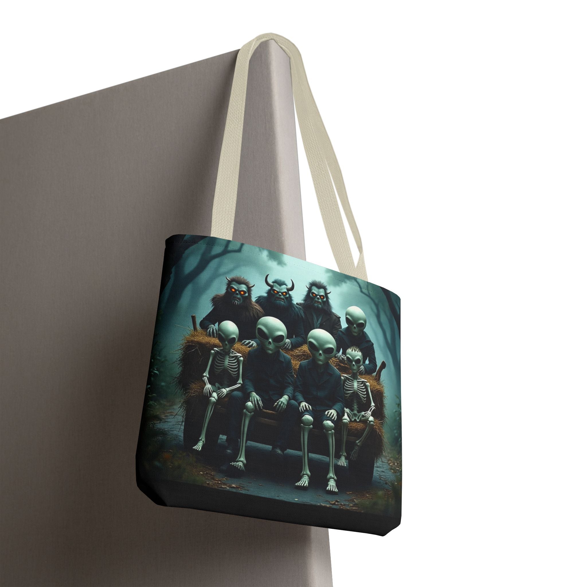 VYBZ Alien Tote Bag - Halloween Trick or Treating Spacious Design