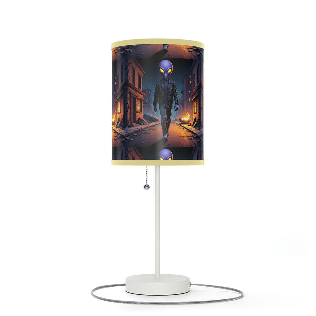 Alien-Themed Table Lamp