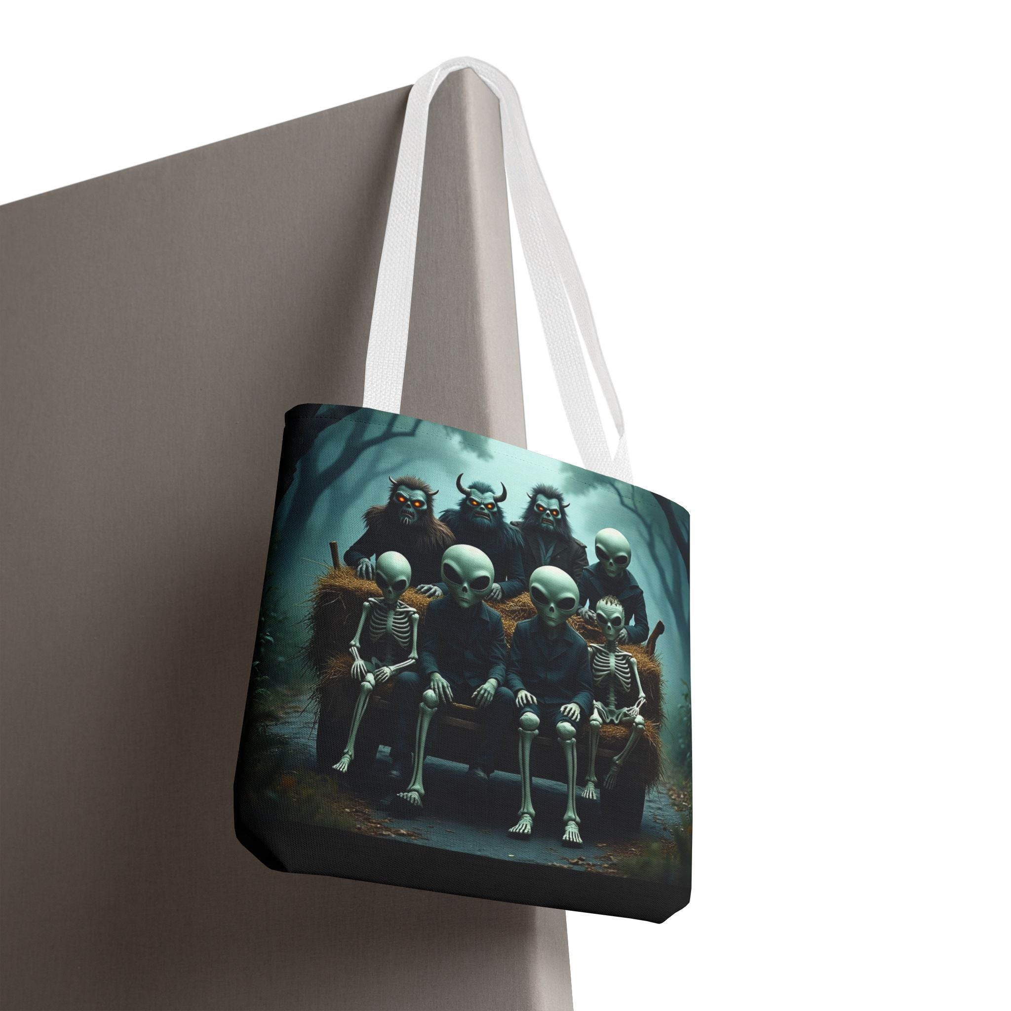 VYBZ Alien Tote Bag - Halloween Trick or Treating Spacious Design