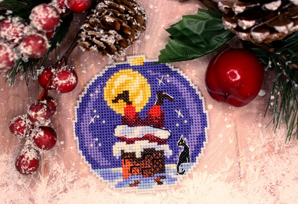 Santa SR-690  Plastic Canvas Counted Cross Stitch Kit-1